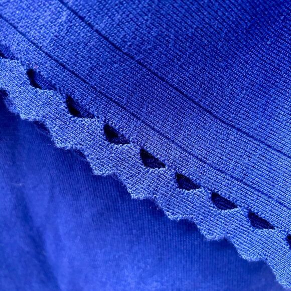 DKNY lightweight blue sweater dress bell sleeves woman’s size M - Picture 5 of 6